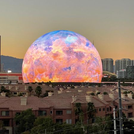 Modern Oasis Steps Away From The Las Vegas Strip Exterior foto